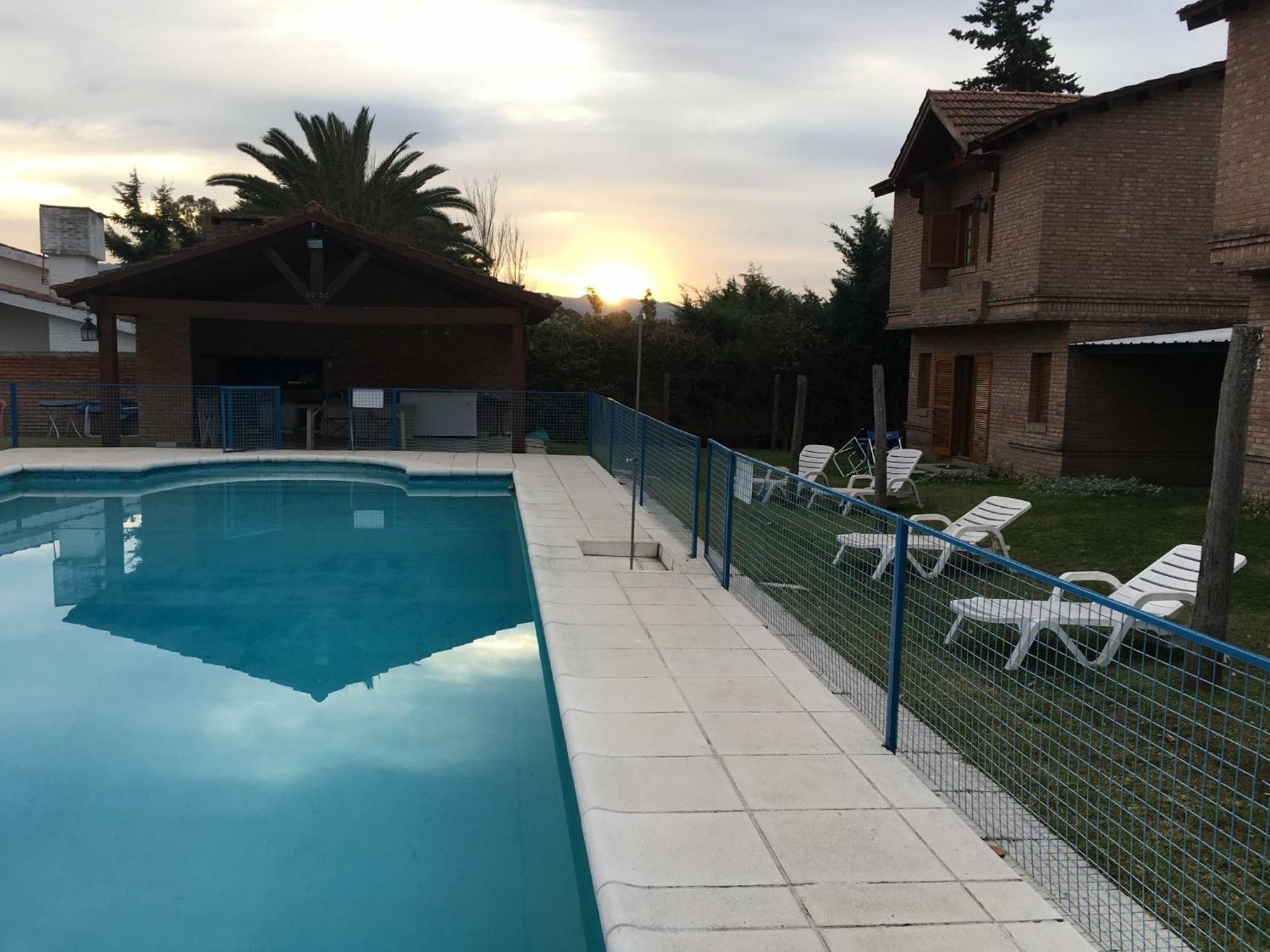 Residencial Del Golf Villa Алта Грасия Екстериор снимка
